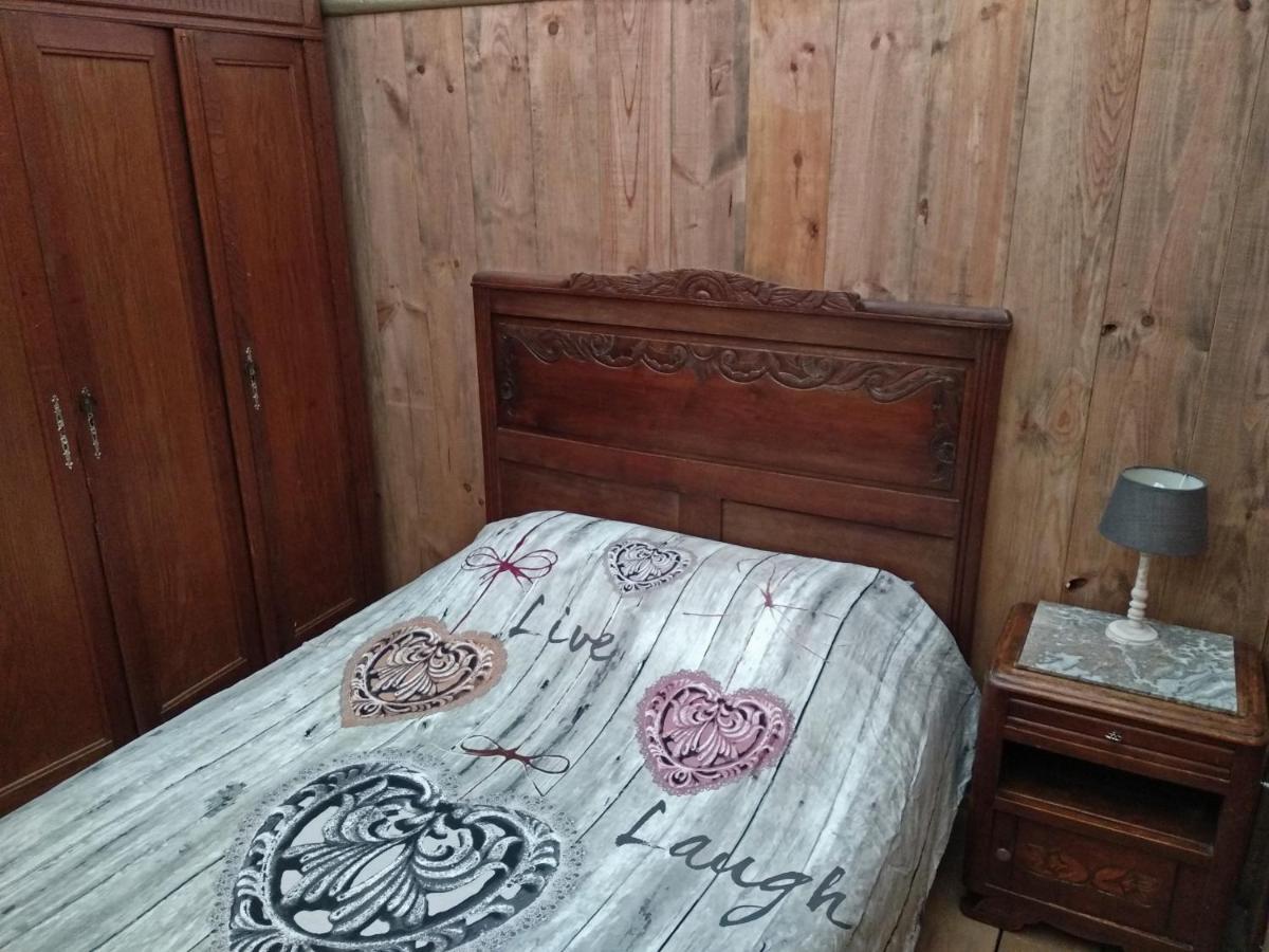Fongrave Domaine Ramonjavel, Glamping & Alpaca'S Bed & Breakfast エクステリア 写真