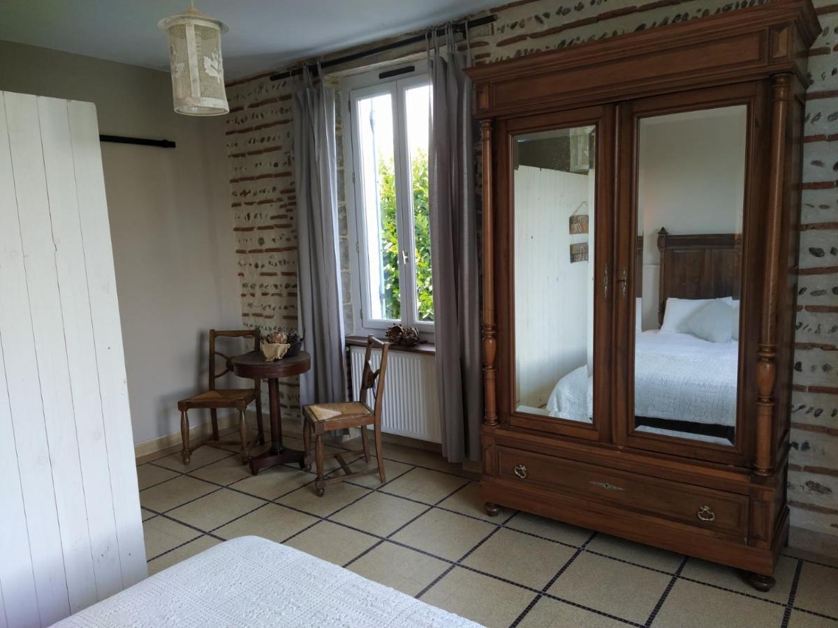 Fongrave Domaine Ramonjavel, Glamping & Alpaca'S Bed & Breakfast エクステリア 写真